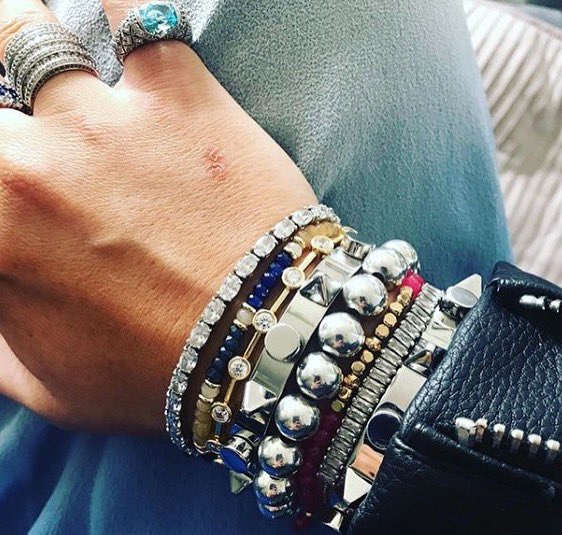 LolaRoseUK's tweet photo. We can't get enough of your amazing #LRStack photos 😍✨ Tag us to be featured! #LolaRose https://t.co/W9jkECi2NP