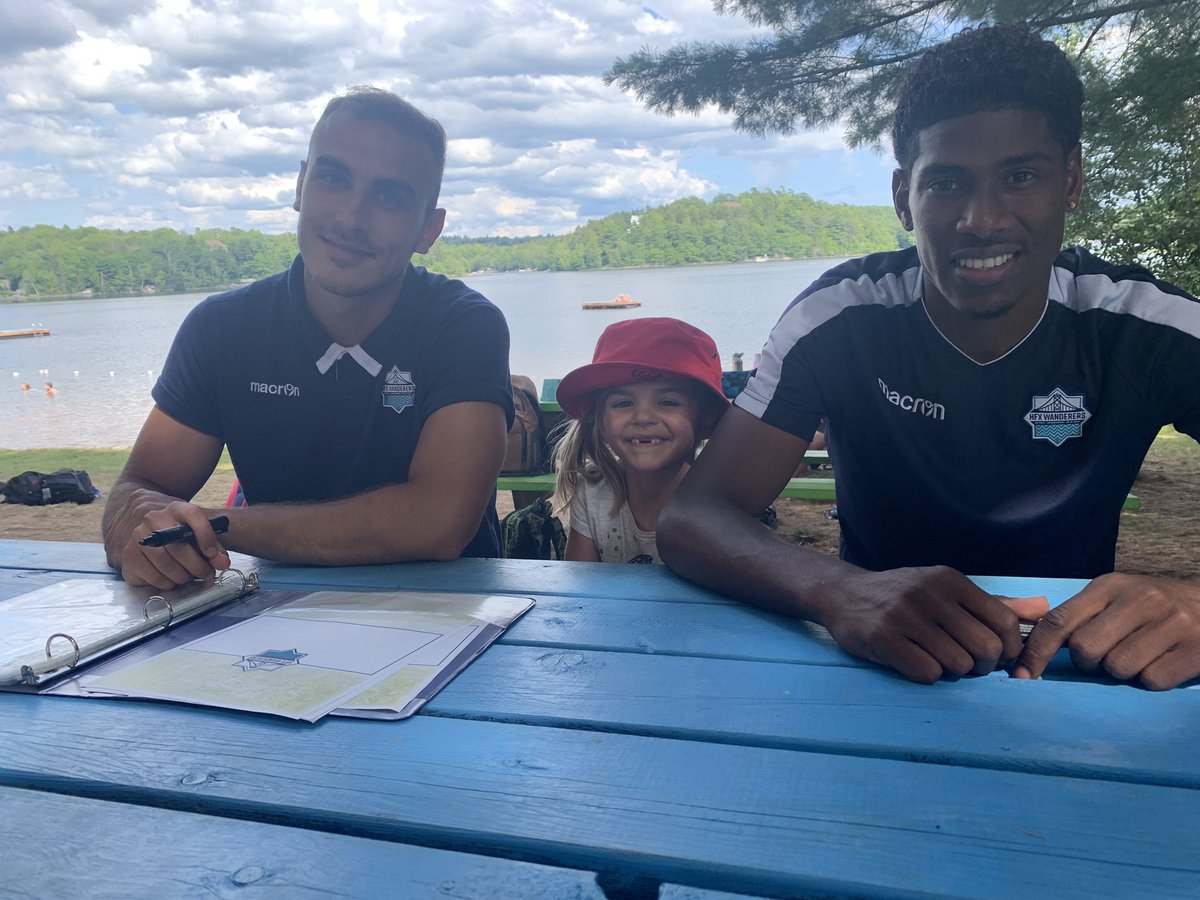 HFXWanderersFC's tweet photo. 😁 Things the Wanderers love:

✔️Going to camp ⚽️
✔️Good East Coast views 🌊
✔️Help from super fan April, signing autographs ✍🏾

All in all, a great day at WJCC! ☀️

ALSO, @scottfirth15, we visited your home town, does this look familiar? 👀

#CampDaysAreGoodDays 👍🏻 https://t.co/UxWnh2kDn1
