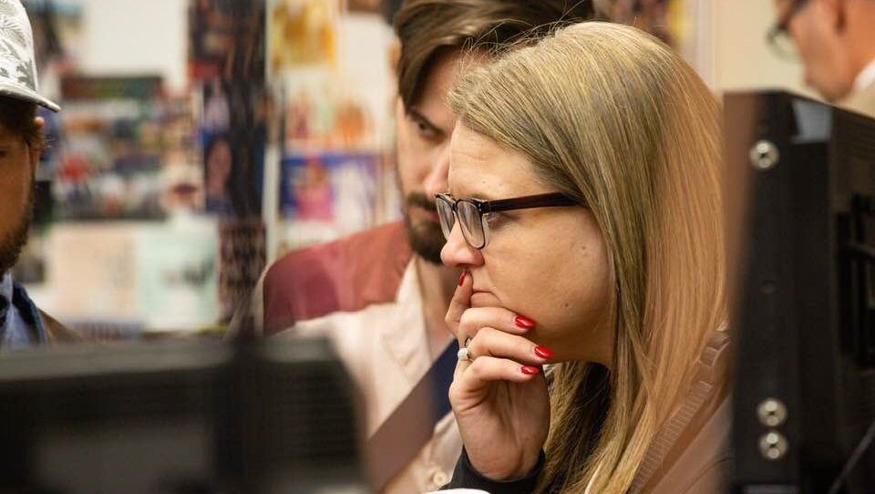 harpercreates's tweet image. #ThatOneTime, Indie Pilot From #DGA Director Development Initiative’s Melanie Wagor, Wraps Production buff.ly/2Z3qreO