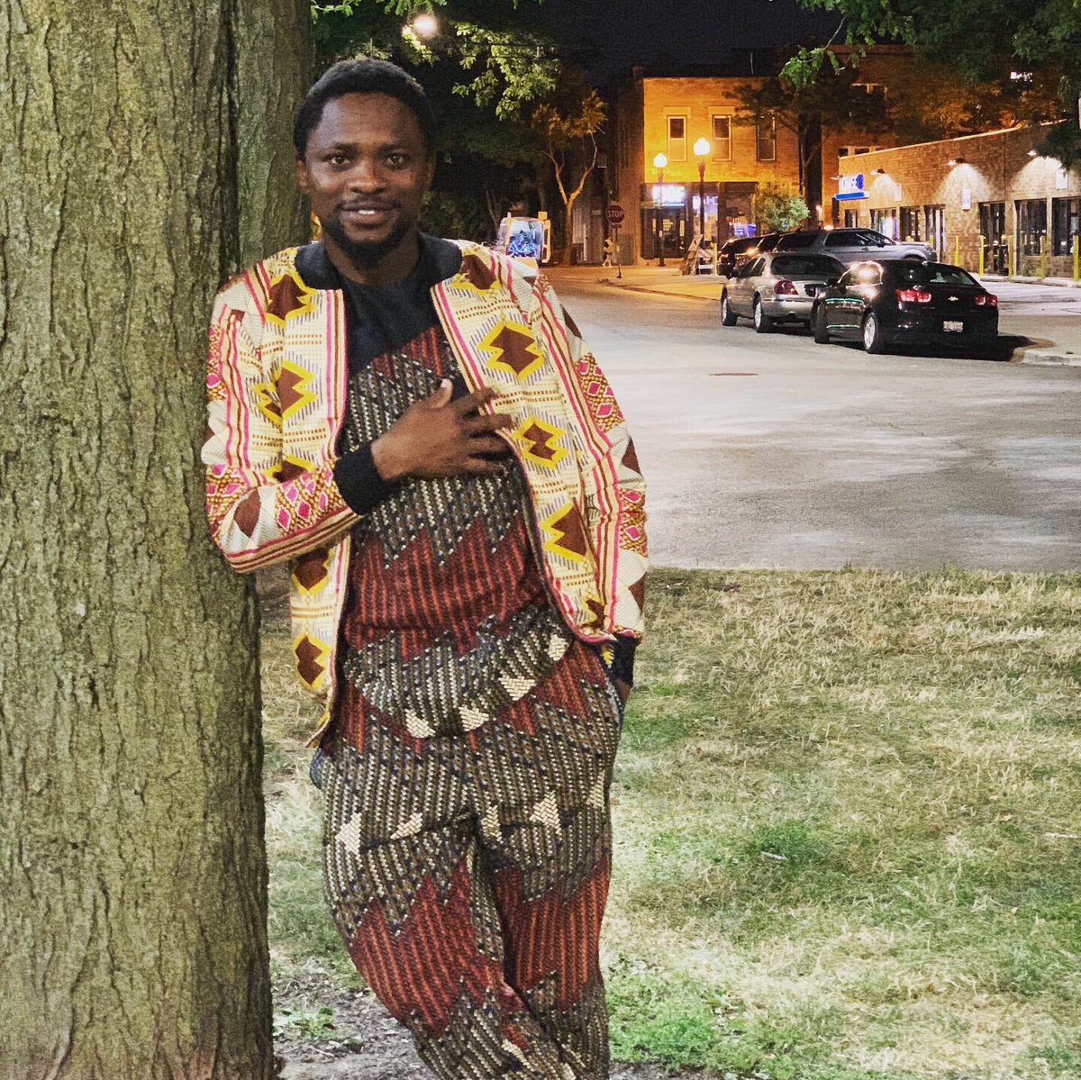 OlumideIDOWU's tweet photo. How much do we believe in ourself? Encourage your belief!
To live a life of high achievement, you must fully believe in yourself and your ability.
Inspired by #HuffingtonPost
#BelieveInYourself #LetsDoMore #GenerationX https://t.co/0RjSsUOhAk