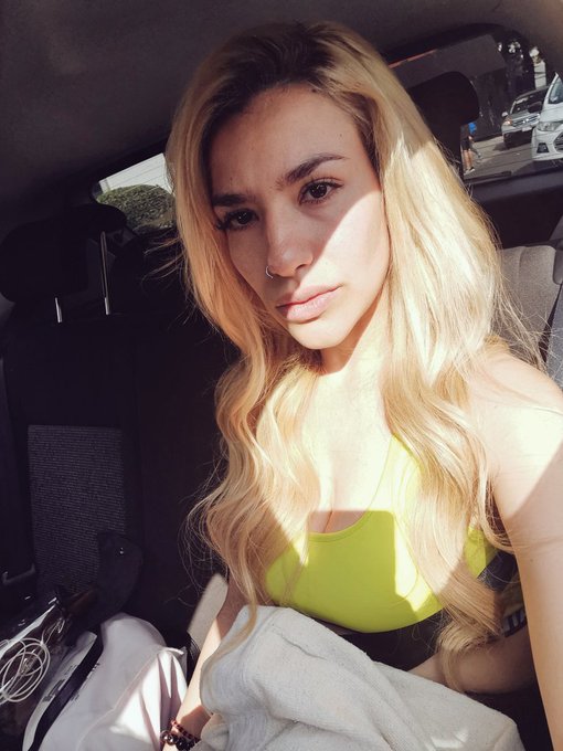 Watch Marcela Moss's leaked NSFW photo on TwXstars