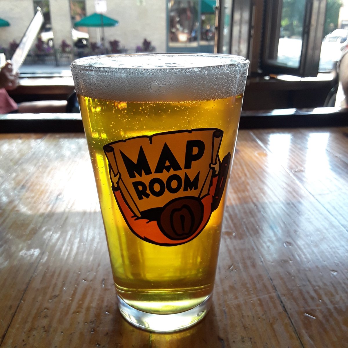maproomtavern's tweet photo. Esay day, #EasyJack. Hello #FirestoneWalker! https://t.co/ctFjRDR7zE