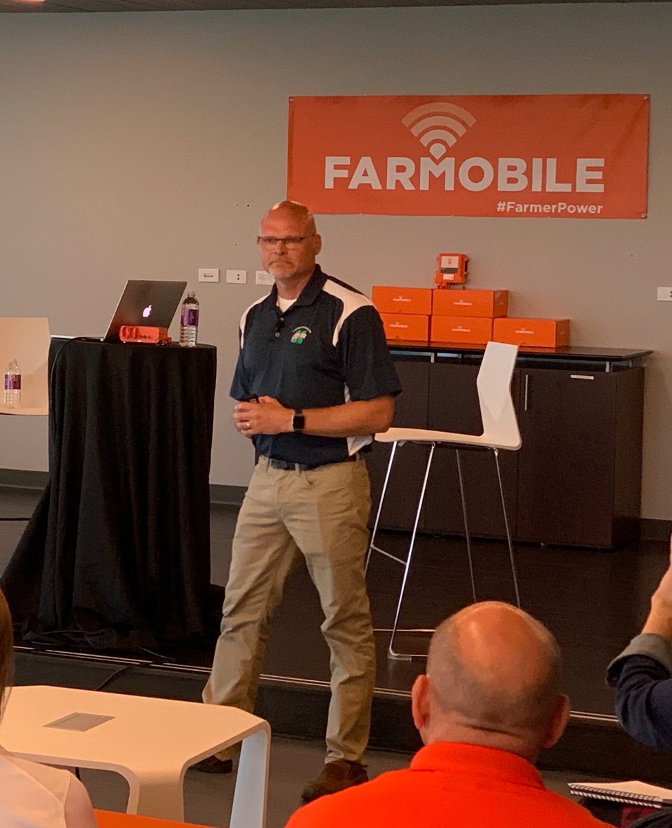 kippersnaps's tweet photo. @Farmobile w employees. Tim Close, CEO, AGI - Farmobile "creates greater value with farms". Andrew Gladden, Luckey Farmers Coop/Winfield "Farmobile delivers 4R to stop Lake Erie greening".

 hashtag#AGI  hashtag#LuckeyFarmers  hashtag#WinField  hashtag#Farmpower https://t.co/5mBEA52WxF