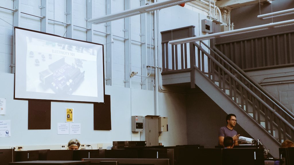 MMehai's tweet image. Electricity 101 with Mark before we learn more about #arduinos! Excited to share this with my Science 9s this year! #STEAMDays19 #computationalthinking #coding #electricity