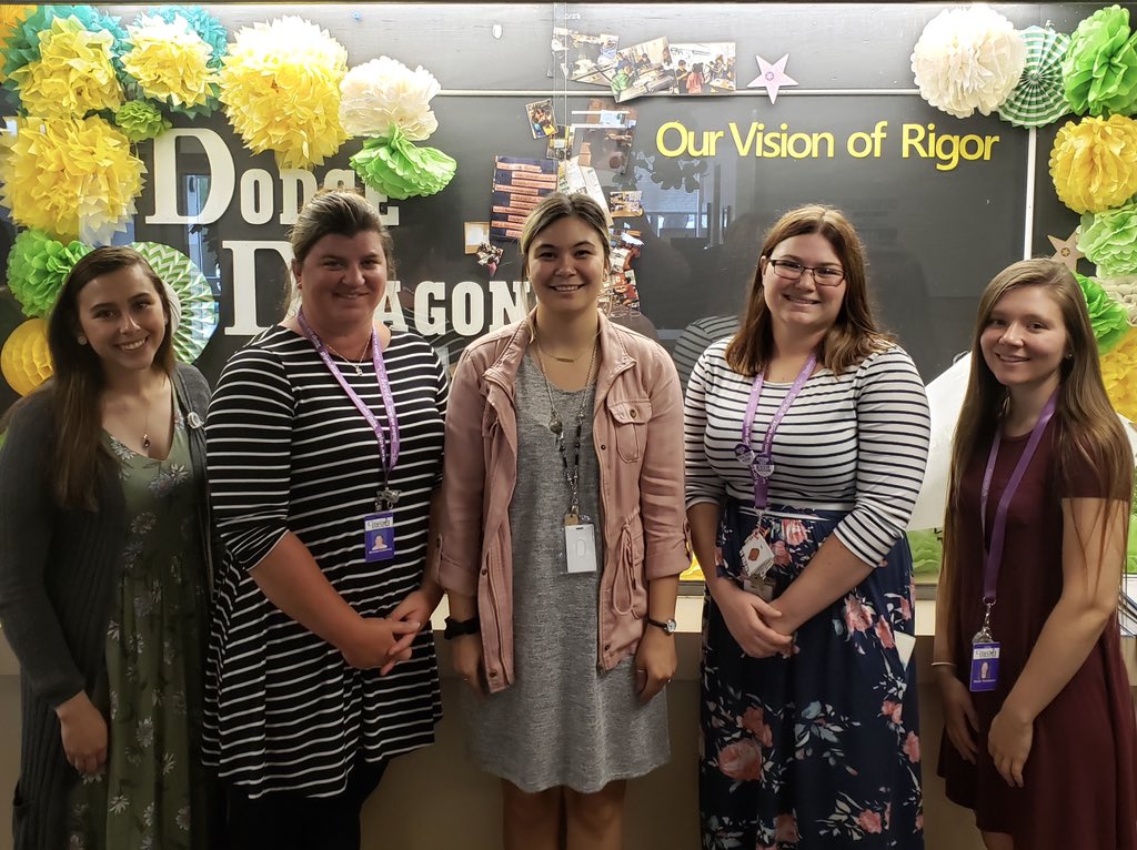 DodgeGI's tweet photo. Our new teachers at Dodge survived the 1st day of school! Mrs. Taylor, Mrs. Callaway, Ms. Kor, Mrs. Marty, & Ms. Thompson @GIPublicSchools @EmploymentGips #GIDragons #seeingisbelieving https://t.co/yfZykJ5fa3