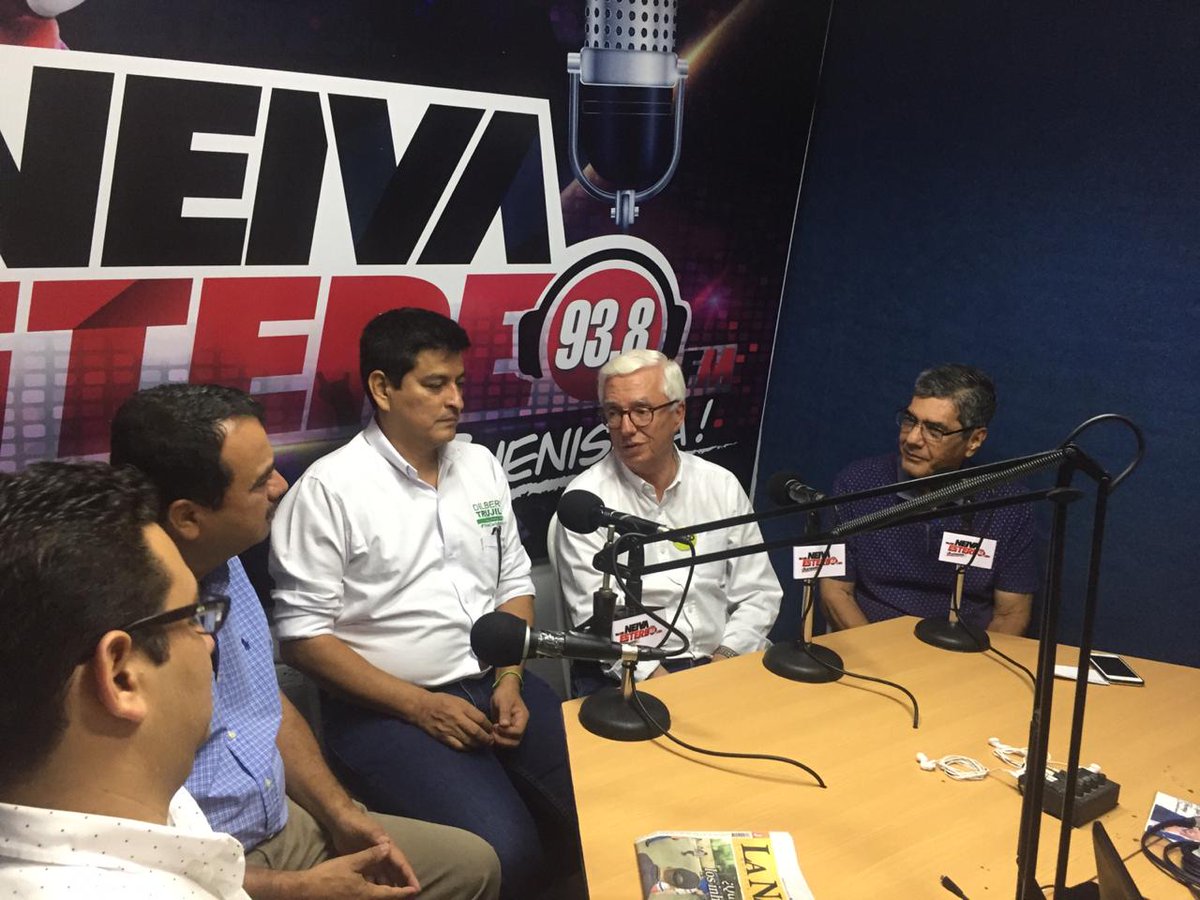 PoloNeiva's tweet photo. El senador @JERobledo está mañana en gira de medios en la ciudad de #Neiva. @CaracolNeiva @NeivaStereo938 @NTV_Canal @diariodelhuila https://t.co/zhTONketj6