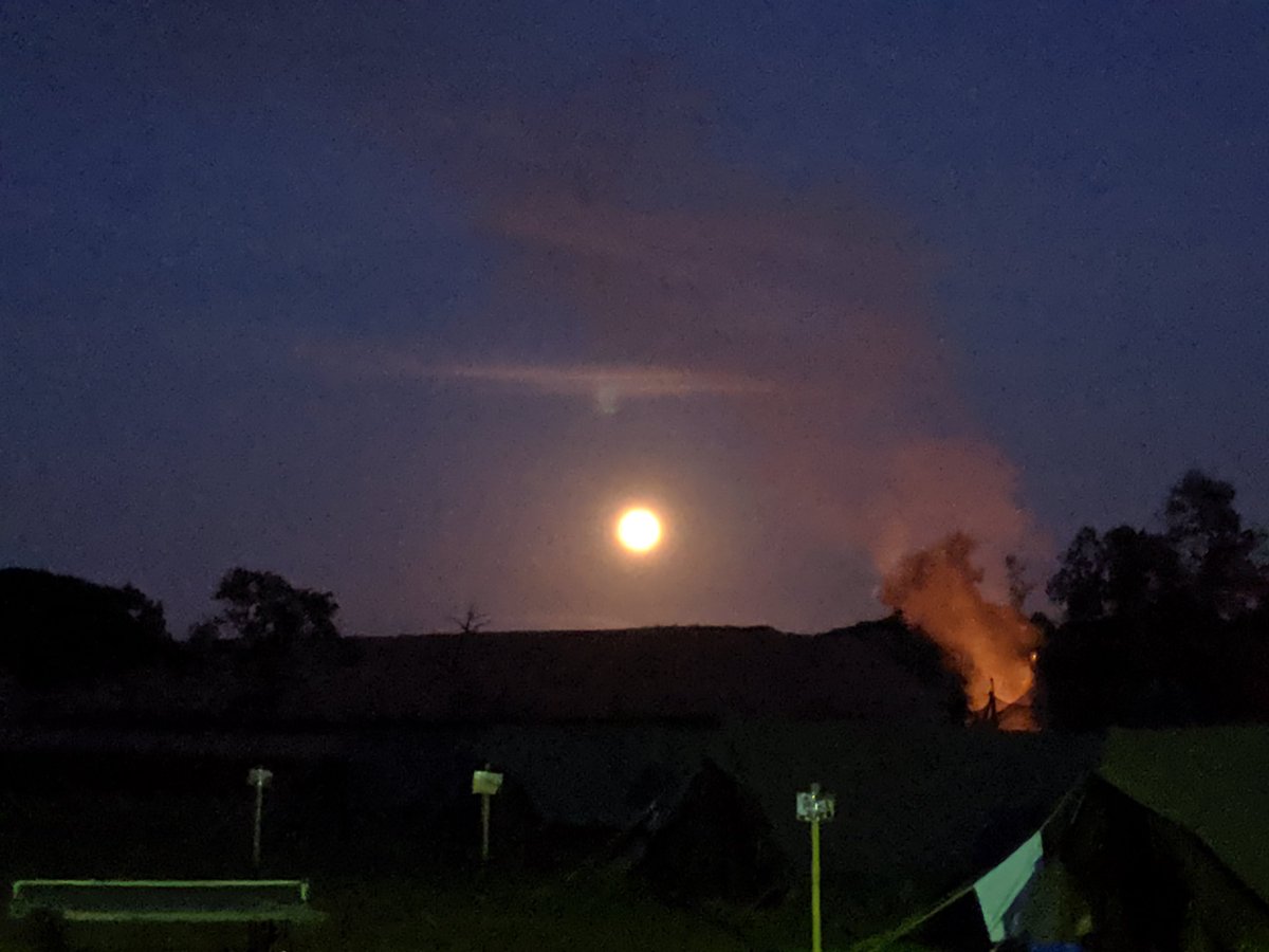CampActivate's tweet photo. And the moon rose behind the campers as they sang....
#Activate2019 https://t.co/yEGp81wjZ8