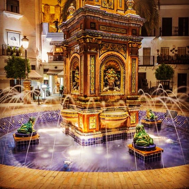 MaestreZaplana's tweet photo. De esas #PlazaDeEspaña espectaculares #TurismoEspaña #VejerDeLaFrontera #Vejer #Andalucía #TurismoAndalucía 

#RankingMejoresPlazasDeEspaña 🔝 https://t.co/IG11qsyx6J