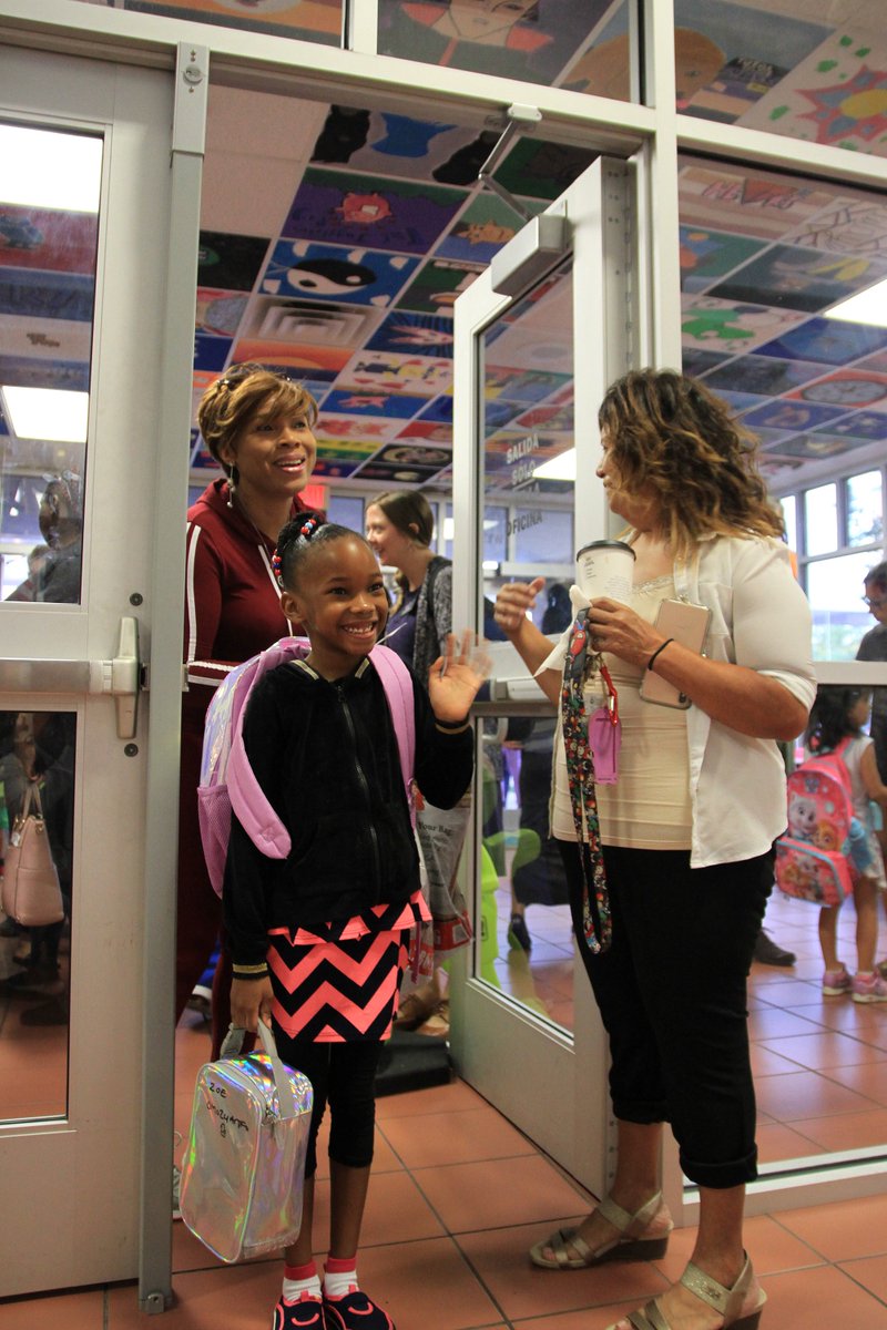 CopperfieldES's tweet photo. #PfirstDay 2019 at Copperfield Elementary (photos):
https://t.co/pGmzzlYnNc https://t.co/st5CJrSkjG