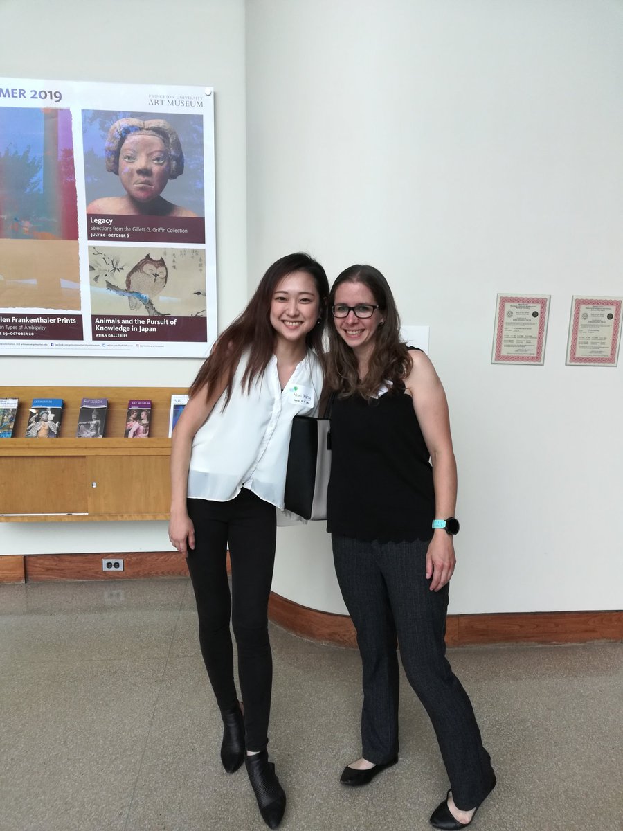 NariKang5's tweet photo. Wooley lab reunion at #FFW! It's great to see @rachel_letteri as a mentor now at #FFW2019 and she was once a mentee at #FFW2016. https://t.co/fBifsqoFTi