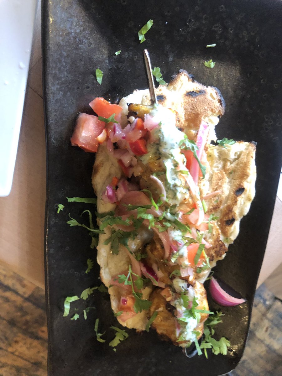 kabut34's tweet photo. Out sampling #Leedsrestaurantweek @AmbienteLeeds tonight. Amazing food and wine, all for £15. What’s not to love? My only question is how many excuses can I find to visit more? Thanks @LeedsBID another great initiative that gets better each year. https://t.co/GBptoEjGS8