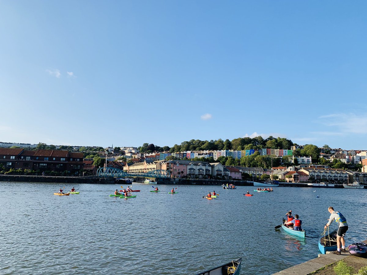 CACI_IIG's tweet photo. Today we’ve taken over the Bristol Harbour in kayaks, canoes and on paddle boards! If you see us, give us a wave! 👋 #CACI #CACIIIG #Bristol #Bristolharbourside #social #softwareengineering #SUPBristol https://t.co/LDEmSzyimX