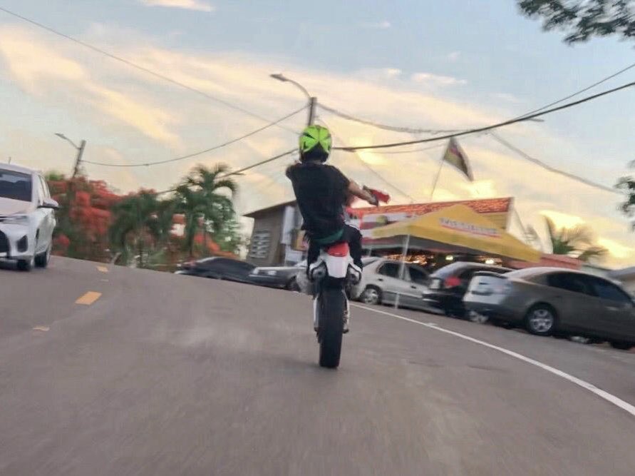 umpierre94's tweet photo. No bad days out here! 🤘🏼✊🏼 #DBKz https://t.co/Ns36vSgkqd