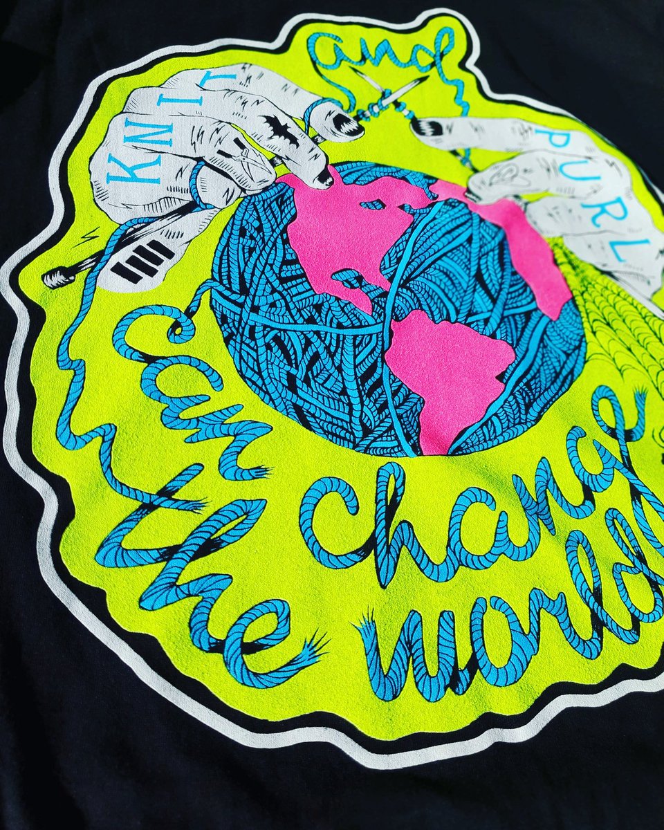 skeinheadknits's tweet photo. #KnitAndPurlCanChangeTheWorld merch is well underway &amp; it looks epic in its neon radness! As soon as printing production is over, it'll be shipped to you straight away! ⚡
#knittingiscool #knitting #knitwear #knitterslife #punkstyle #punkfashion #xrayspex #dayglo #neon #blackflag https://t.co/WhKqL9RTjV