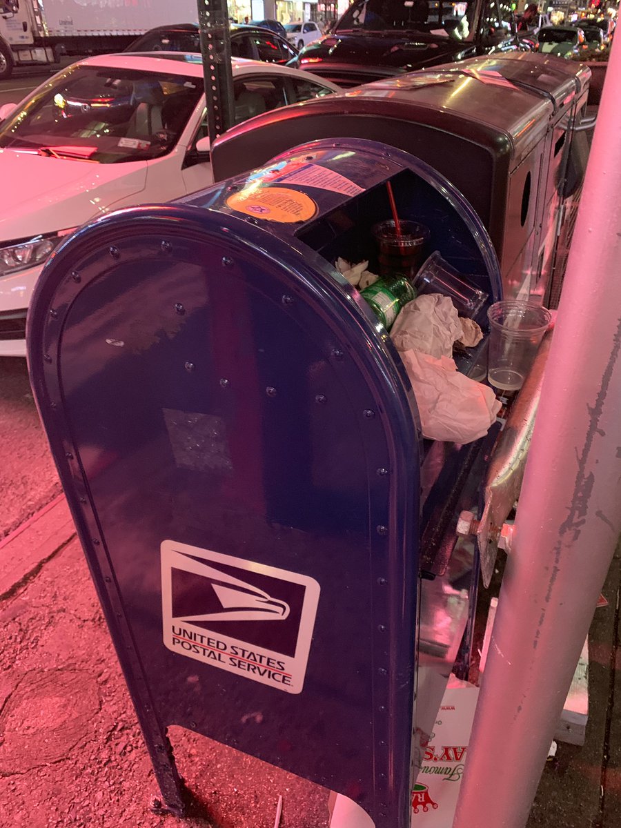 cltstar's tweet photo. Why people can’t just focus on their own business!! https://t.co/cUnWtckHBB