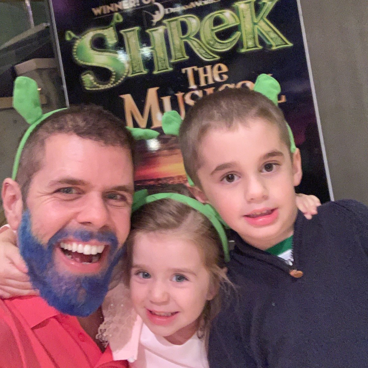 ThePerezHilton's tweet photo. These are a few of my favorite things: my kids, the theater and fashion! Loved Mia's dress from @KidsDreamUS!! Loved @3Dtheatricals' production of #ShrekTheMusical! And LOVED my kids' reaction to meeting the cast! Watch that and our vlog and review HERE: https://t.co/hYJTVJU2X3 https://t.co/FVvpql2qKj