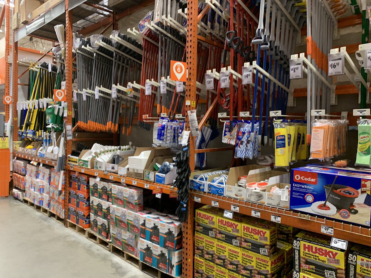 sgaskinshd's tweet image. #248 had some awesome looking  categories in the store. The associates were helping customers all while getting product on the shelf. #shelfavailability #OHorganization @DaveC_THD @CarrieHalas @marlaina_smith