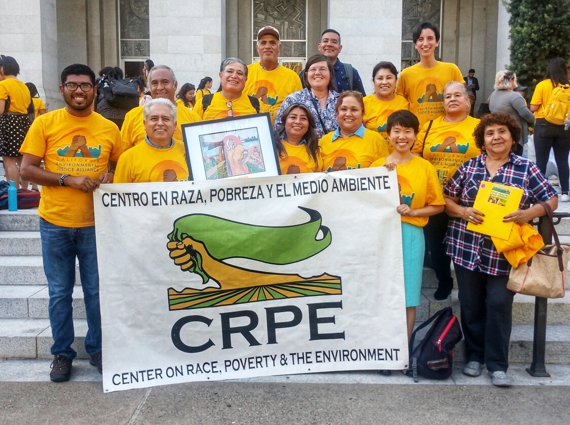 CRPE_EJ's tweet photo. Our team in our power: CRPE staff &amp; community groups being mighty in Sac yesterday, talking about #EJPriorities, educating other EJ leaders, and winning boss awards! "Congreso is a wonderful opportunity for our communities to make their voices heard." @GustoHQ  #OurHealthOurPower https://t.co/nHLoP1J1QG
