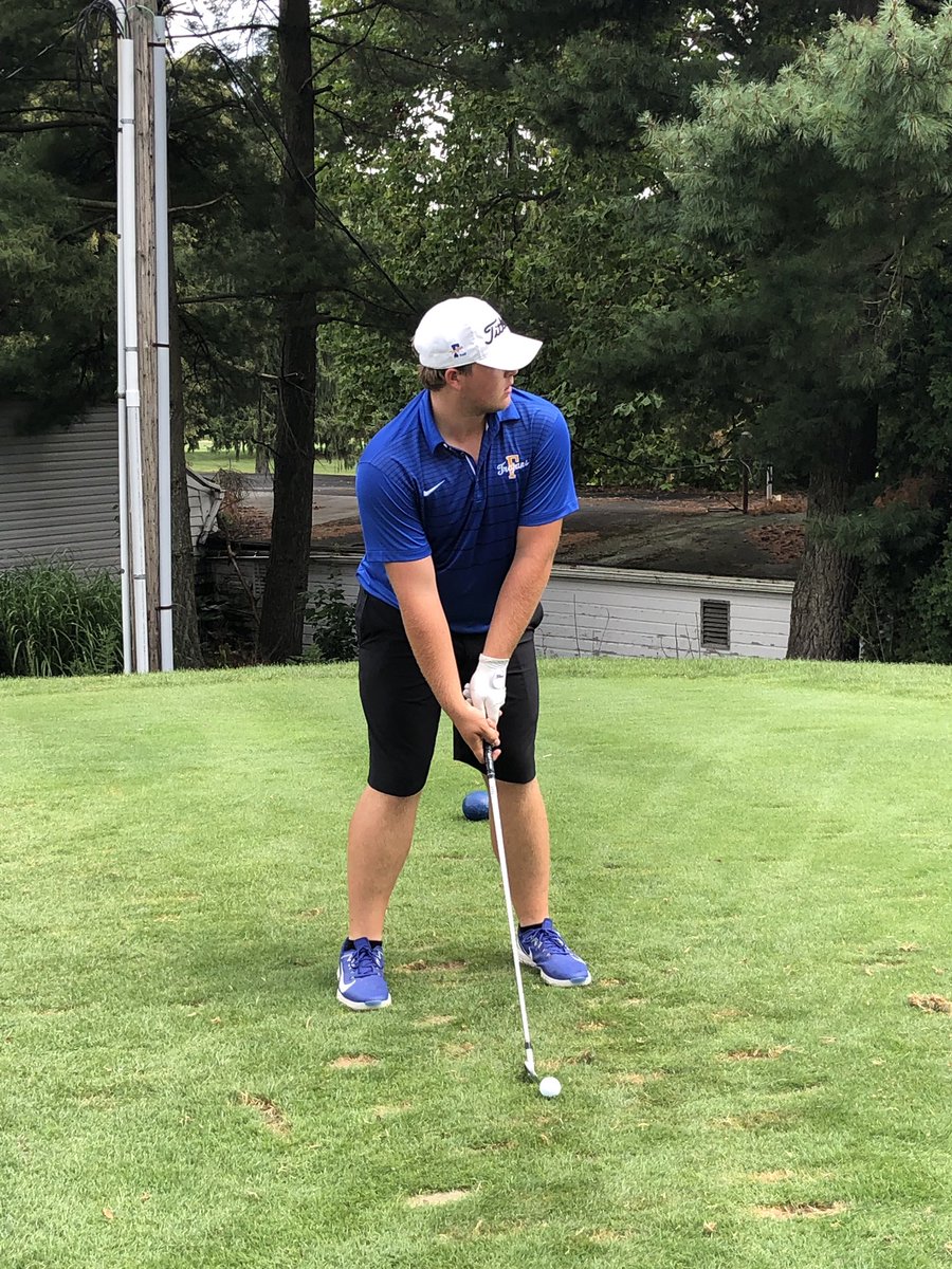 FindlayGolf's tweet photo. The Boys Varsity team was in Ashland today. They shot 336 as a team. Harry Hall(84) Grant Lane(88) Zach Harris(91) Ethan Lammers(83) Nick Feighner(81). The Boys are in action again at Walden Ponds in Cincinnati this Saturday. https://t.co/g2HNFkna69