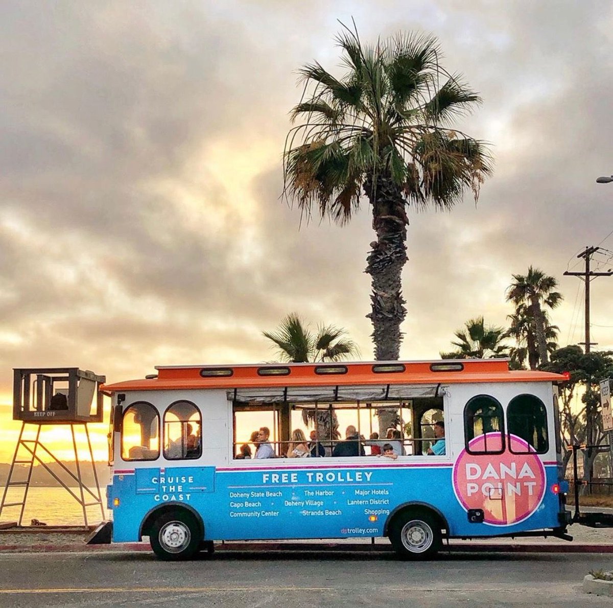 CityofDanaPoint's tweet photo. There is nothing better than riding the Dana Point trolley during sunset and Loriannah for captured just how good it can get. If you want your next trip to be featured tag us using #dptrolley, and you’ll receive a Squishy Trolley. https://t.co/Hjg4C2yhFp