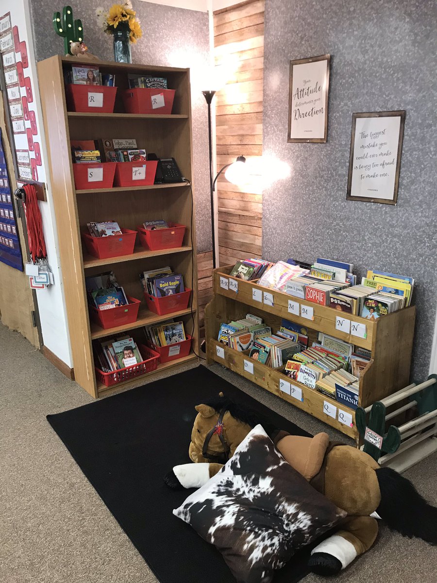 mrscarrillo_'s tweet photo. I’m so excited to meet my new students this afternoon at Meet the Teacher! Year 5, I’m ready!@CSESHuskies https://t.co/2BoejvPpkv