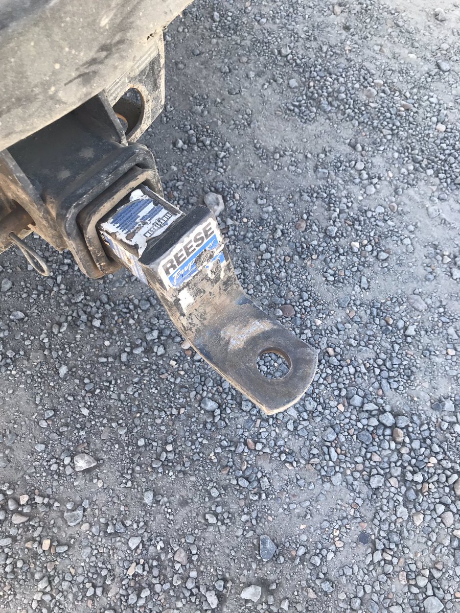 .If Anyone Has Ever Wrapped a Knee around one of These while walking around a Truck &amp; You Would NOT want the words that came out of Your Mouth Repeated at Church.... Can I get a Amen...Woooo

🤣