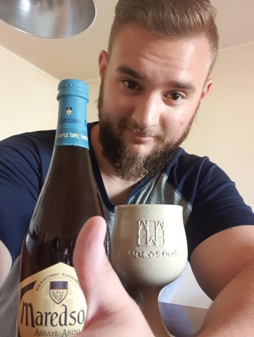 MorbiousTv's tweet photo. Il n'y a que la Maredsous offert en giveaway par la MorbiousTV qui peut rendre autant heureux un homme, n'est ce pas @Pomdyshup  ? Qui sera le prochain ? https://t.co/VPJzfKafmN