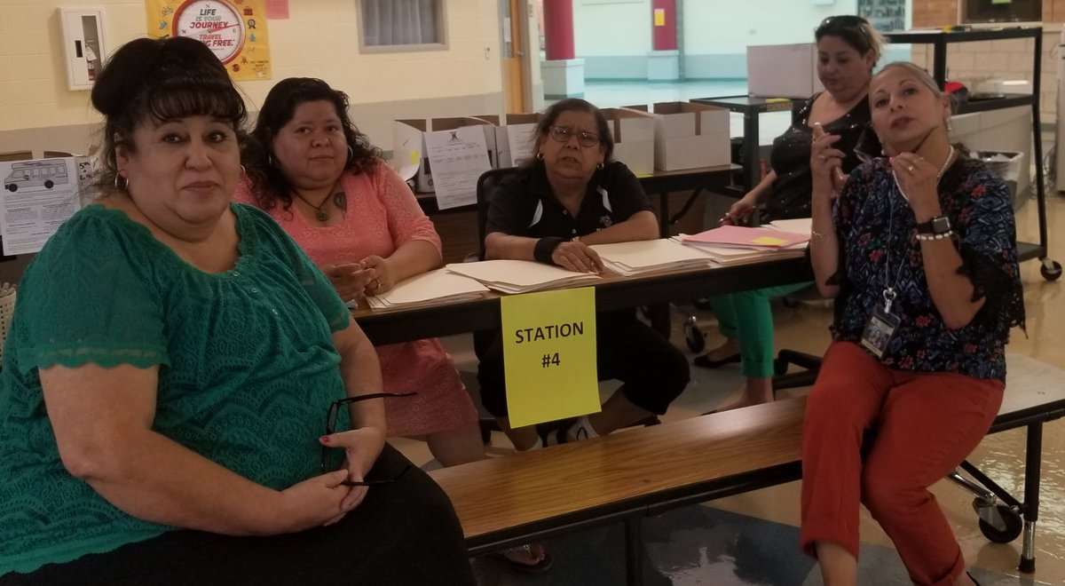 GillettSchool's tweet photo. We have THE BEST paras in Kingsville! They’ve been working so hard registering our kiddos AND creating AWESOME bulletin boards around the whole campus! Thanks, y’all! @gobrahmas #BePartOfTheChange https://t.co/j8gzXya7he