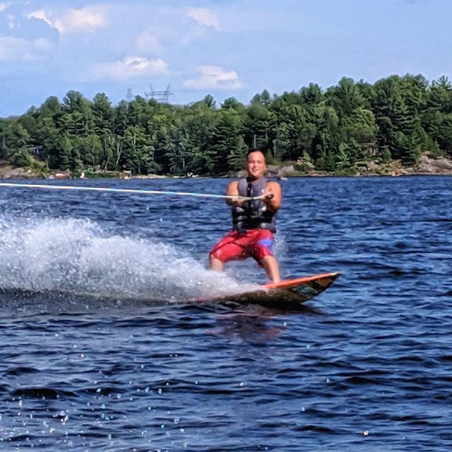 EcoRoamer's tweet photo. Cousin @mi.k.3 showing how it's done on my classic @santacruzsurfboards behind the #wakeboarding boat in #muskoka - Definitely impressed!
🌊🌊🌊🌊🌊🌊🌊🌊🌊🌊🌊🌊
#cottage #lake #summer #watersports #surfing https://t.co/gjnjEGys54 https://t.co/6gBs5kWGq3