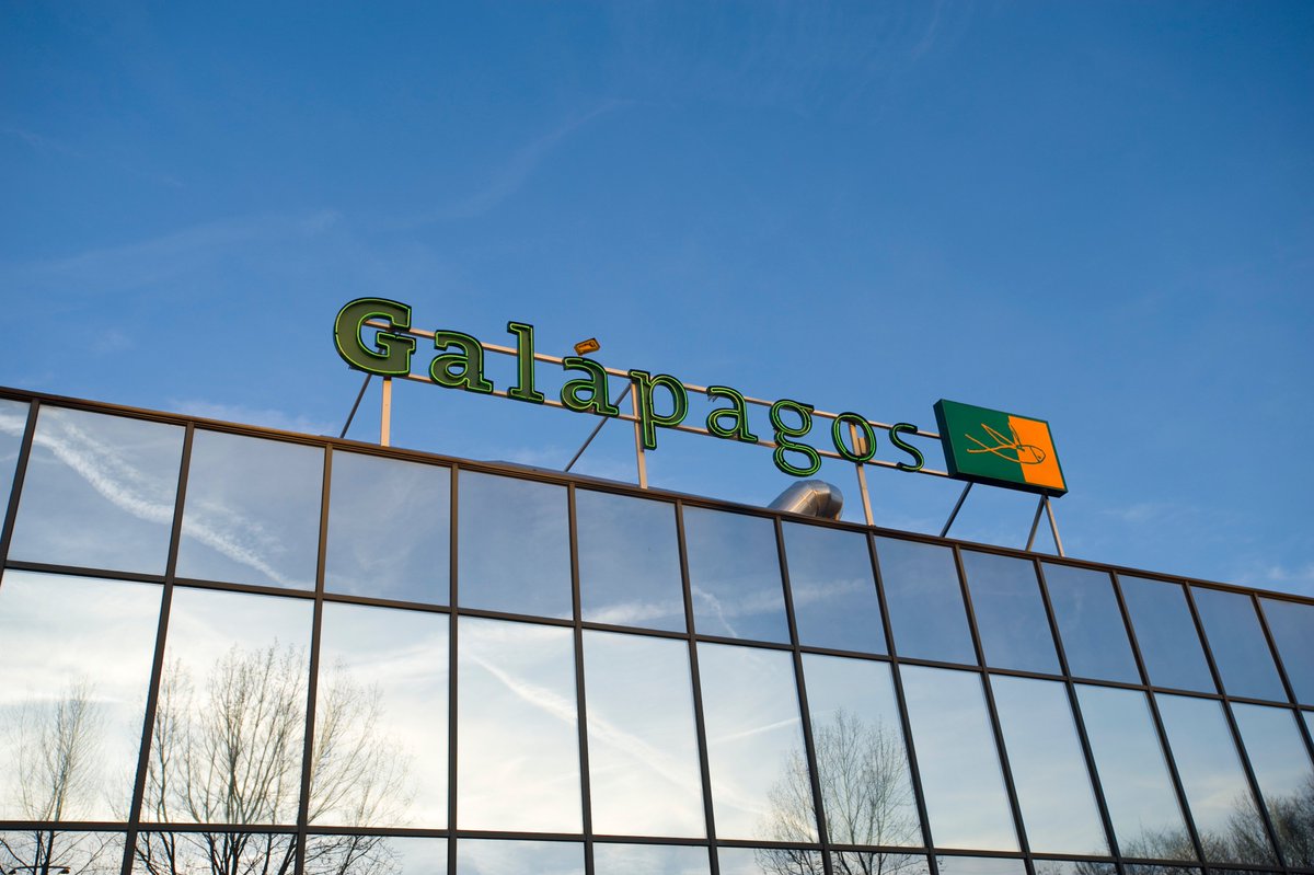 dft's tweet photo. EMA bekijkt dossier middel van Galapagos https://t.co/cfiCrkboN9 #Galapagos https://t.co/iyfjghoB8Y