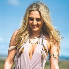 Part 1 of the <a href="/KT_Hurt13/">Katy Hurt</a> Interview ahead of her appearance at <a href="/TheLongRoadFest/">The Long Road</a> &amp; <a href="/COTCMusicNight/">Corn On The Cob</a> coming up around 10:30pm UK Time northhertsradio.com <a href="/steveyounguk/">Steve Young UK</a> <a href="/HertsCornExchg/">HertfordCornExchange</a>