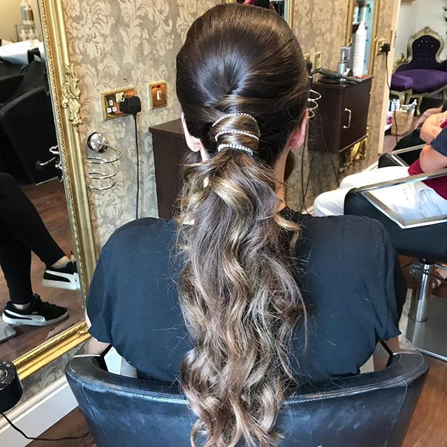 Hair By Ashleigh On Twitter Volumised Pony Upstyle By Danielle