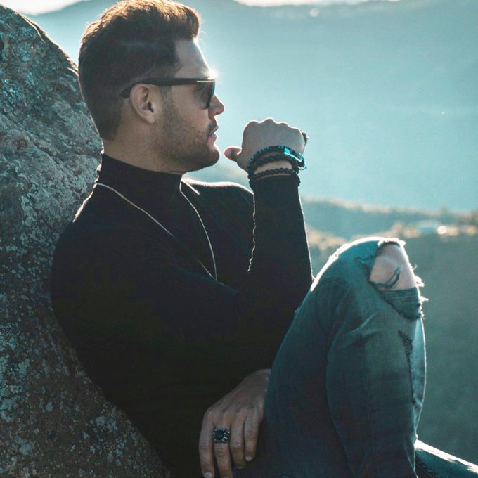 Buenas tardes familia!!! Todos los d&iacute;as me levanto con diferentes pensamientos, pero con la misma meta<a href="/tag/colombia"class="tags"><span>#colombia</span></a><a href="/tag/salsa"class="tags"><span>#salsa</span></a><a href="/tag/musica"class="tags"><span>#musica</span></a><a href="/tag/gira"class="tags"><span>#gira</span></a><a href="/tag/subeleelvolum"class="tags"><span>#subeleelvolum</span></a>