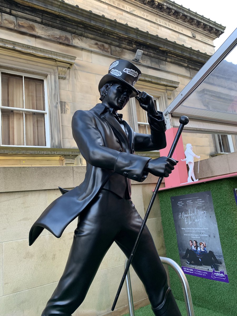 BearFringe's tweet photo. @johnniewalker_  on his was to review #Fringe2019 shows in Edinburgh! @BearFringe salutes you too!!! https://t.co/9ipGmY6xg5