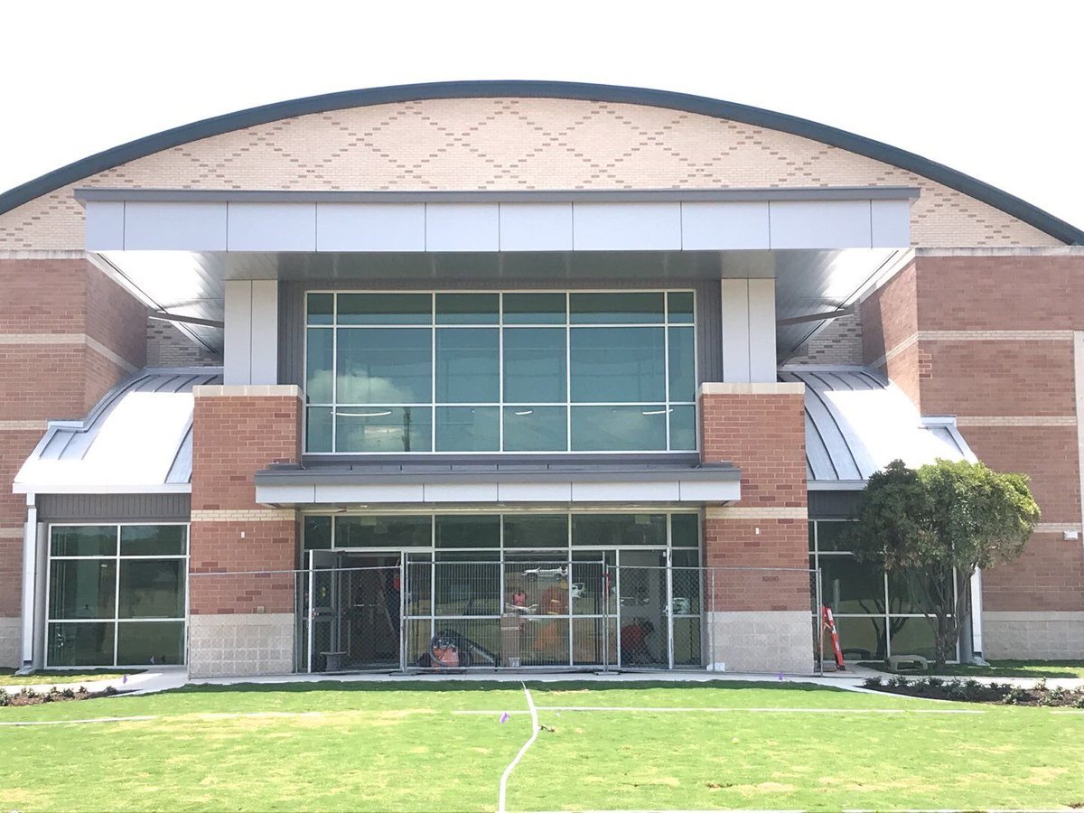 Texas Roofing Co. tweet media