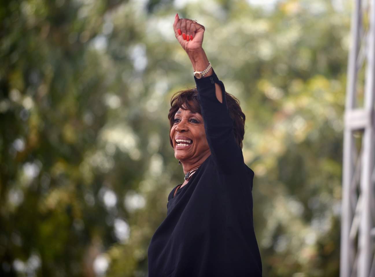 HAPPY BIRTHDAY TO THE HONORABLE MAXINE WATERS 