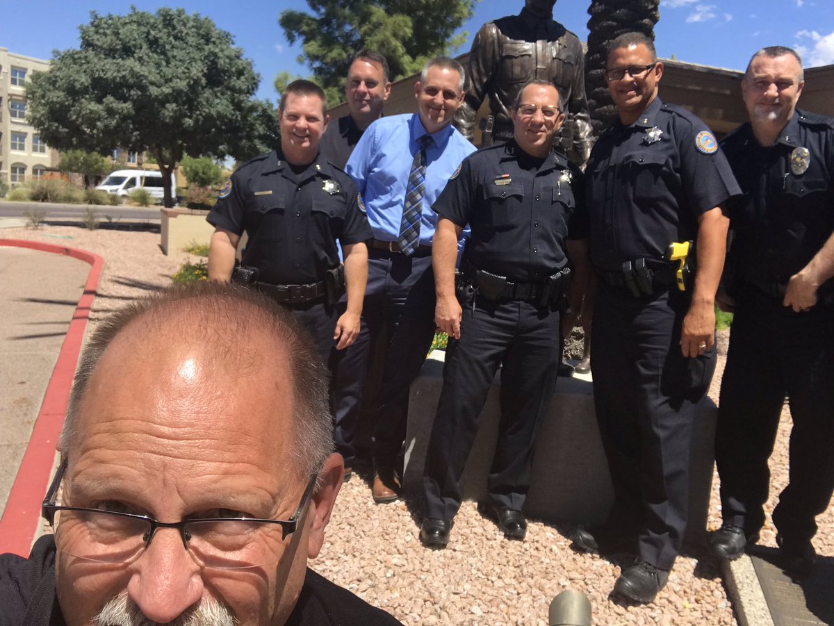 ScottsdalePD's tweet photo. A few selfies from some of the police buildings around @scottsdaleazgov for #CityHallSelfie Day #PDHQ #CityJail #DowntownDistrict https://t.co/IQ5zTDzlQ5