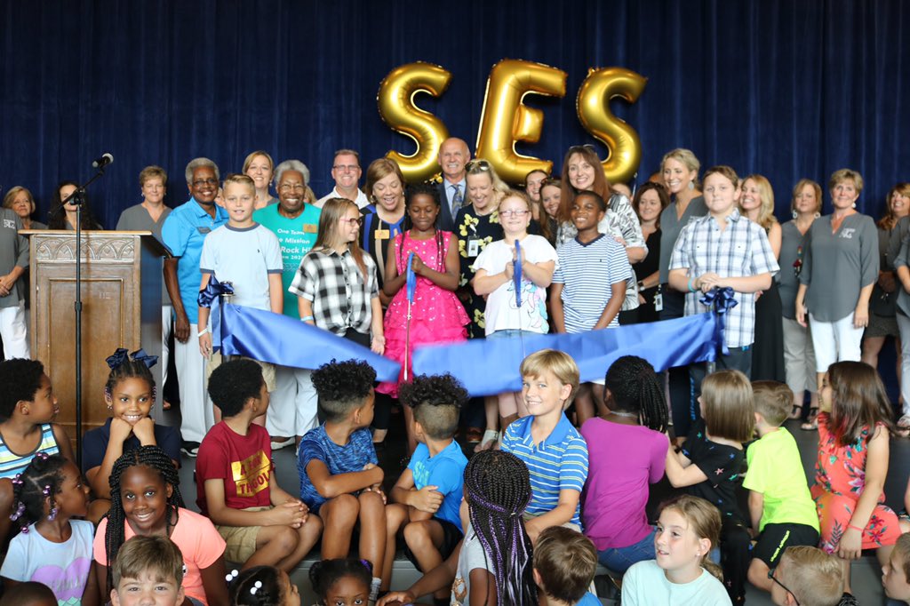 RockHillSchools's tweet photo. .@northside_of arts wing expansion is now open. Addt’l improvements: new media center, new classrooms, renovated office &amp; teacher work room, &amp; new computer lab. Arts wing includes gym/performance space &amp; classrooms for art, dance, drama, &amp; music #OneTeamOneMissionOneRockHill https://t.co/lRolOpP9zw