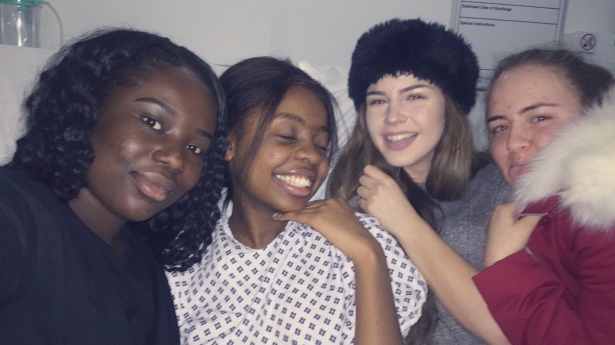 RShaniceT's tweet photo. Took me a while to speak up but 1st year of 6form I was in hospital. Knocked down mentally, physically, emotionally. Got told I couldn’t do it, I wouldn’t get the grades, I have 2 repeat.
Here I am today going to fucking university! I DID IT BABY🎉 #resultsday #alevelresults2019 https://t.co/AlGR1S4d7z
