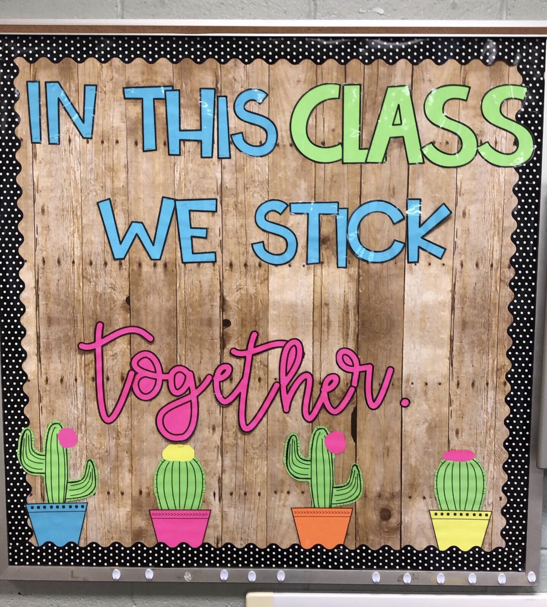 SJohnson_ITF's tweet photo. The classroom is coming together. Can’t wait for the kiddos!! ☺️🌵 #buildingrelationships #fCSBES #2ndgrade https://t.co/IPaN5kwepM