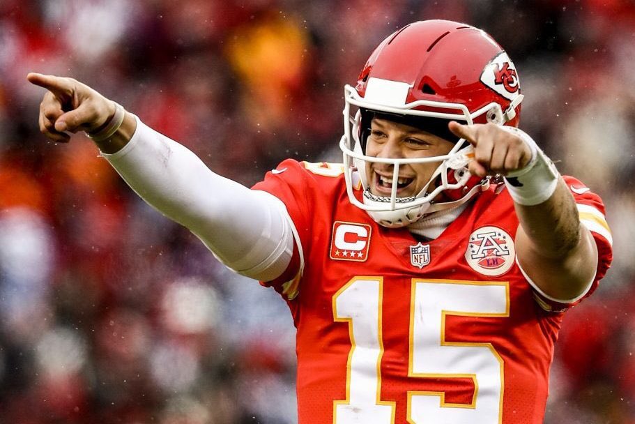 TruthHurts_Pod's tweet photo. #DailyFantasyRankings 1-10 QB

1. Patrick Mahomes (1)
2. Aaron Rodgers (2)
3. Andrew Luck (3)
4. Deshaun Watson (4.5)
5. Matt Ryan (4.5)
6. Baker Mayfield (6.5)
7. Cam Newton (8)
8. Russell Wilson (8)
9. Carson Wentz (8.5)
10. Drew Brees (9.5) https://t.co/GzUVtsatEr