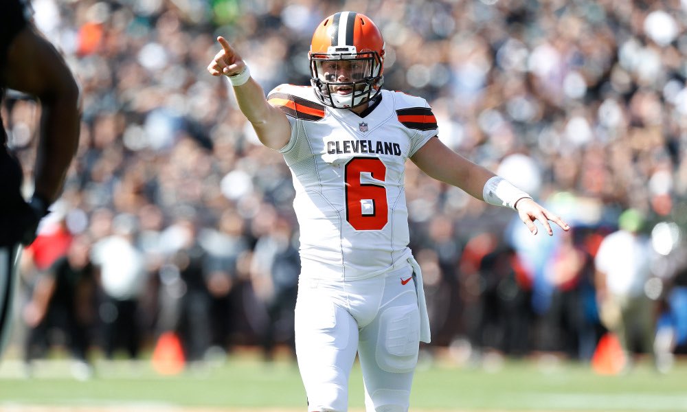TruthHurts_Pod's tweet photo. #DailyFantasyRankings 1-10 QB

1. Patrick Mahomes (1)
2. Aaron Rodgers (2)
3. Andrew Luck (3)
4. Deshaun Watson (4.5)
5. Matt Ryan (4.5)
6. Baker Mayfield (6.5)
7. Cam Newton (8)
8. Russell Wilson (8)
9. Carson Wentz (8.5)
10. Drew Brees (9.5) https://t.co/GzUVtsatEr