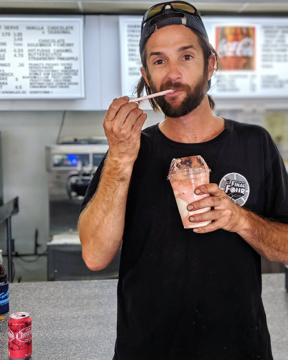 frostysgriddle's tweet photo. @GApasturedbirds bellys up to the counter for a @DrinkCheerwine Float for Frosty Hour 🍒🍒🍒 10% off that ice cream daily from 3-5 #cheerwinesummer https://t.co/qJdddgSHrJ