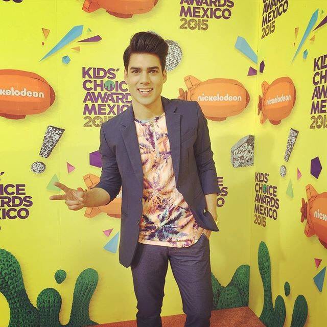 lalobritoDF's tweet photo. 😍🎉🥳 4 años #guapofavorito @lalobrito @MundonickLA #KcaMexico https://t.co/afTMIh8B6y