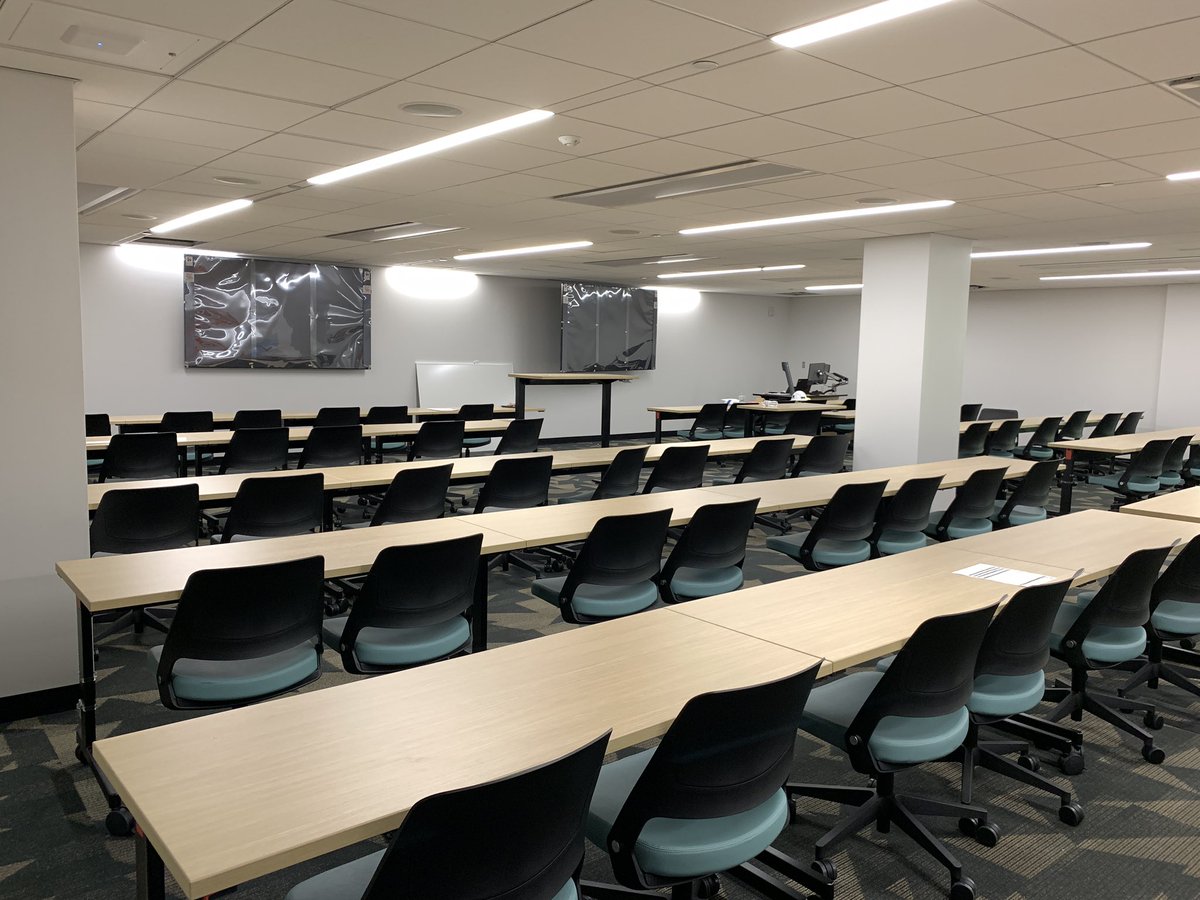 ASULibraries's tweet photo. One week from today these brand new classrooms will be filled with #SunDevils for the first day of fall semester. We’re excited to be opening the newly renovated Upper Concourse in just six days! 📚 ❤️ #Hayden2020 #reinvention #ASUFallWelcome https://t.co/HR78xFsyrE