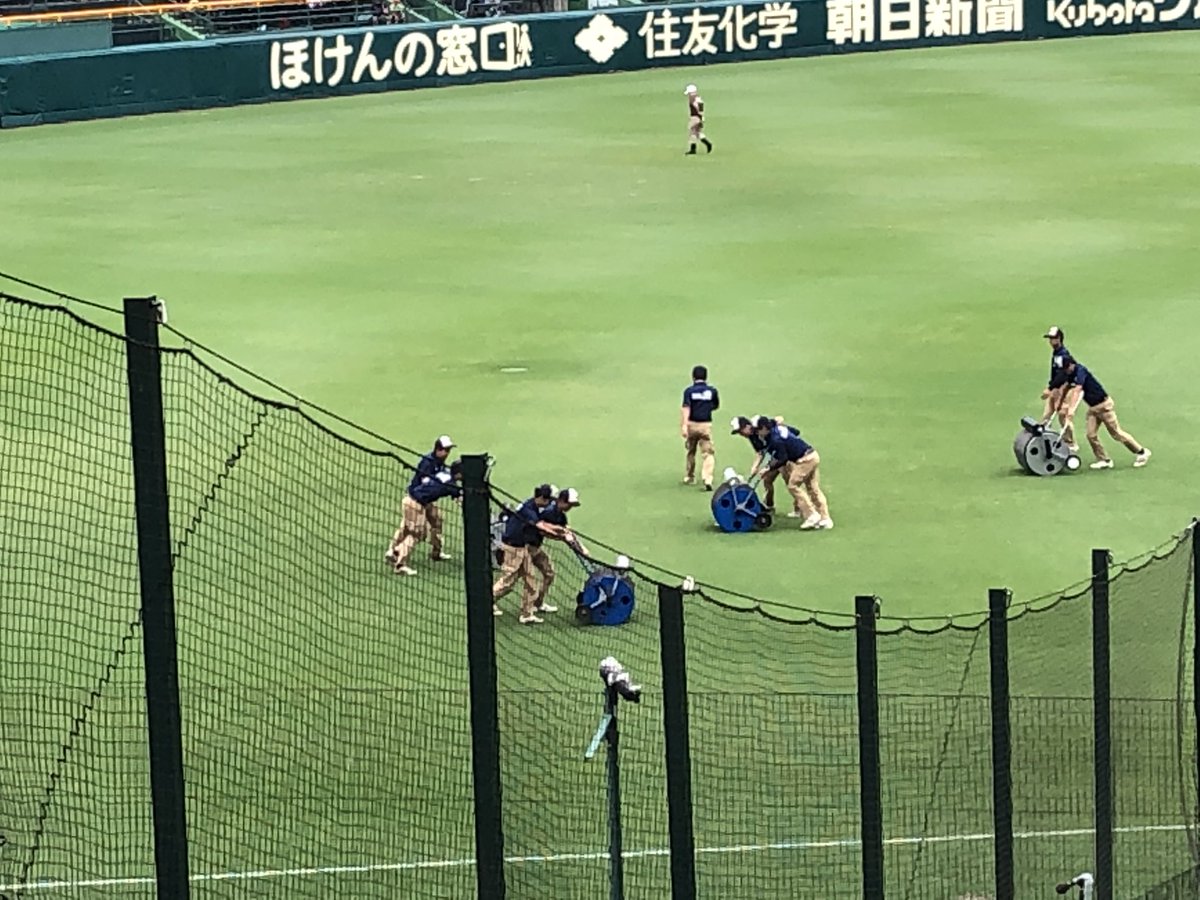 台風直後でも何事もなかったような甲子園球場にさすがの 神整備 と阪神園芸さんトレンド入り Togetter 台風直後でも何事もなかったような甲子園球場にさすがの 神整備 と阪神園芸さんトレンド入り Togetter