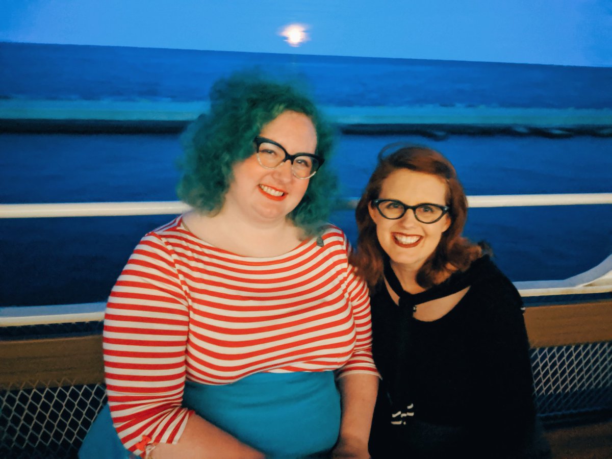 Great night out on the water hearing about spooky maritime tragedy under a full moon! Such a fun tour with <a href="/GothicMilwaukee/">Gothic Milwaukee</a> x <a href="/mkeBOAT/">Milwaukee Boat Line</a>