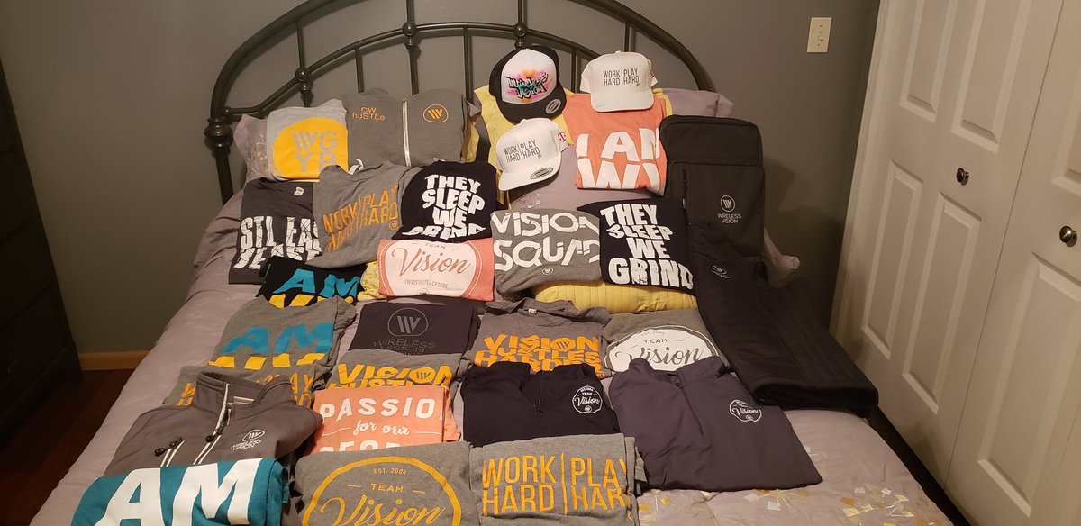 Swaggin it up at WV!! 
#wvswagday <a href="/WirelessVision/">Wireless Vision</a>