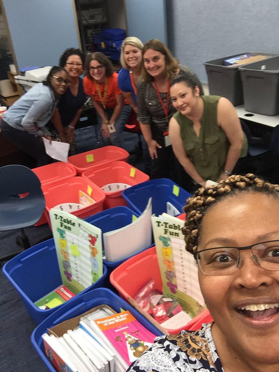MathLori1's tweet photo. Teamwork!  Getting things organized. #kimsutton @GPCandI @marez_cindy https://t.co/49WQva0Us5