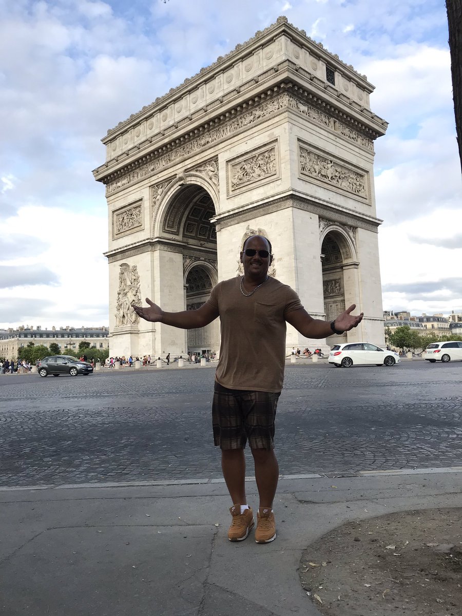 CarlosFerrer_PR's tweet photo. Arco del Triunfo, Paris https://t.co/q5Etuxd88R